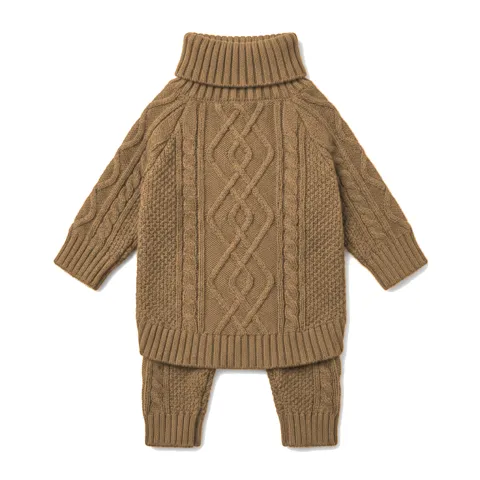 Camel Dog Cable Turtleneck Knit
